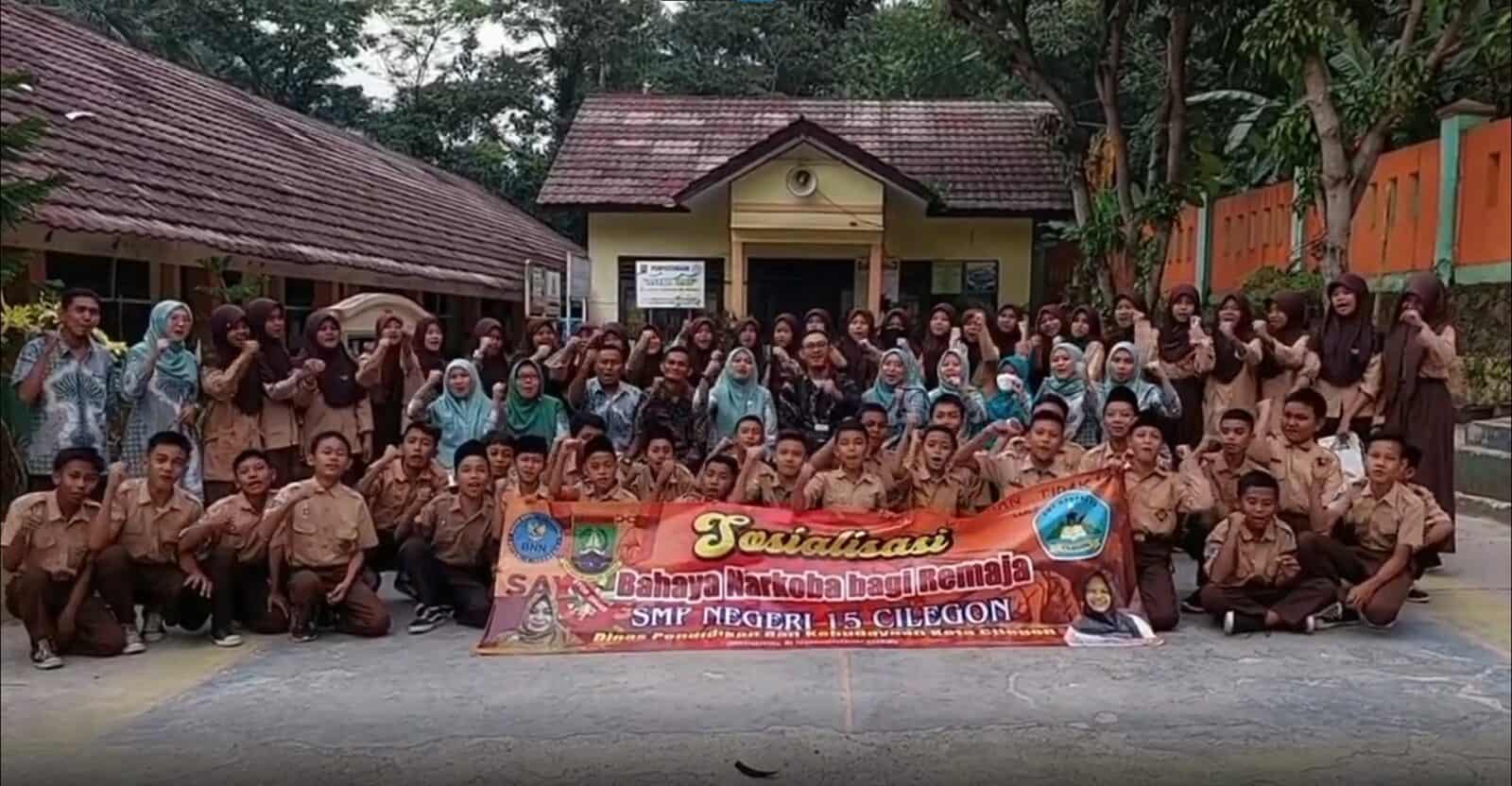 BNN Kota Cilegon Berikan Penyuluhan Tentang Bahaya Narkoba di SMP Negeri 15 Cilegon Sosialisasi P4GN di SMPN 15 Cilegon