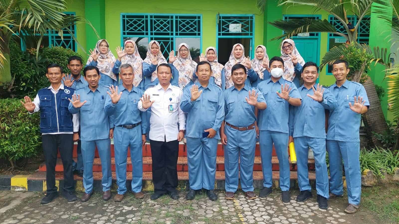 KASUBBAG UMUM BNN Kota Cilegon Berikan Amanat Di SMK Fatahillah Kramatwatu – Serang