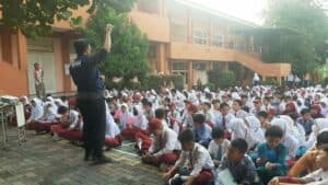 BNN Kota Cilegon Goes to School – SMP Negeri 3 Cilegon BNN Kota Cilegon Goes to School – SMP Negeri 3 Cilegon