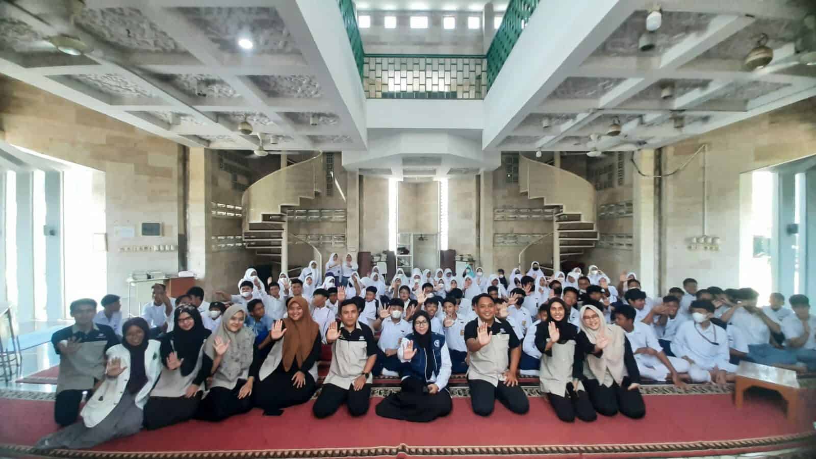 BNN Kota Cilegon Goes to School - Bosowa Al-Azhar Cilegon BNN Kota Cilegon Goes to School – Bosowa Al-Azhar Cilegon