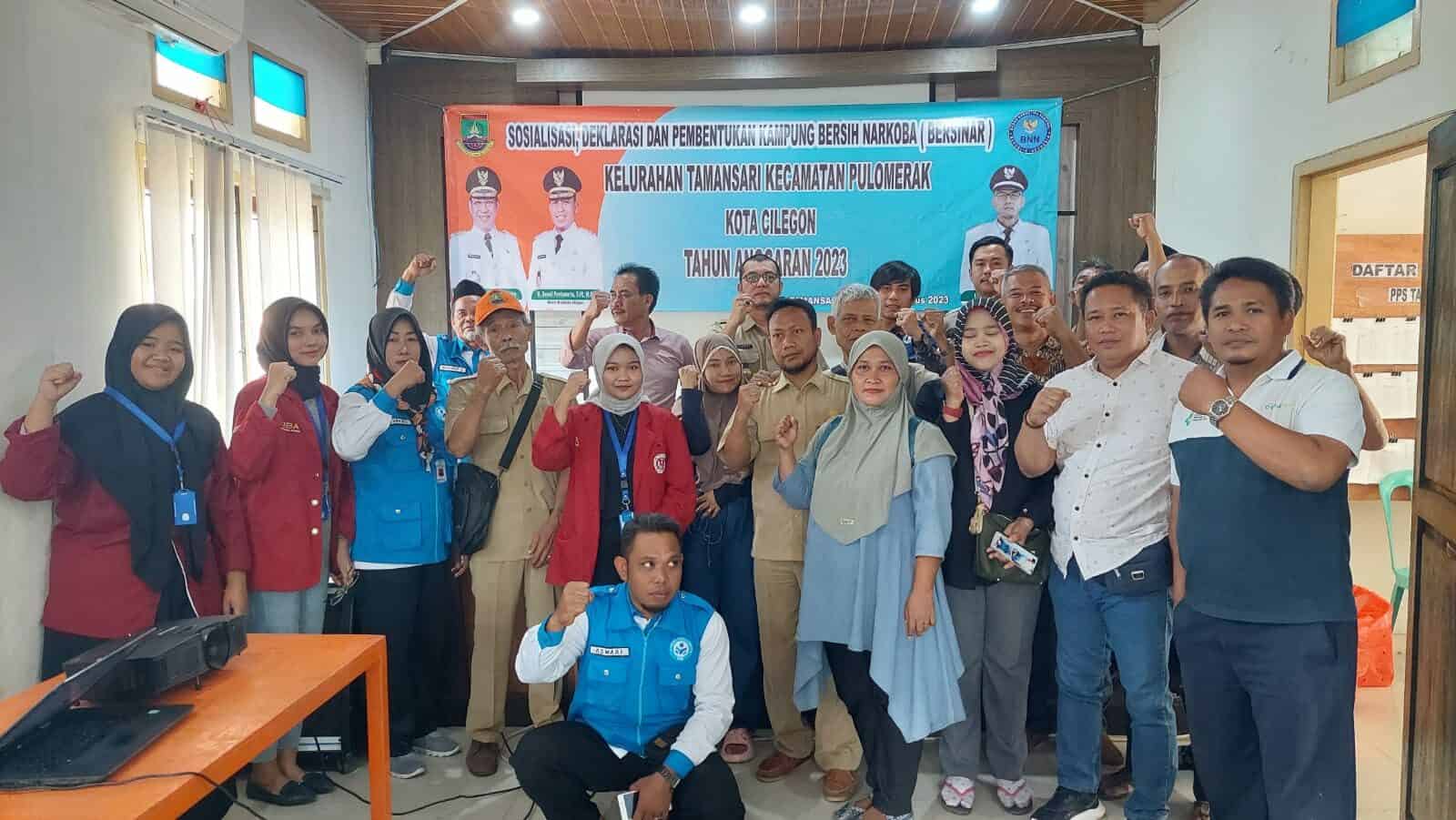 Sosialisasi Bahaya Narkoba Program Kampung Bersinar (Bersih Narkoba) Kelurahan Tamansari Sosialisasi Bahaya Narkoba Program Kampung Bersinar (Bersih Narkoba) Kelurahan Tamansari
